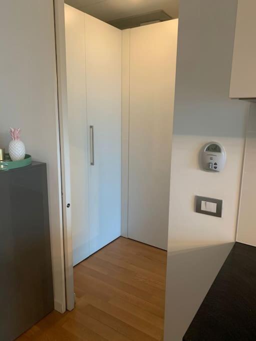 Apartamento Place Of Peace Assago Exterior foto